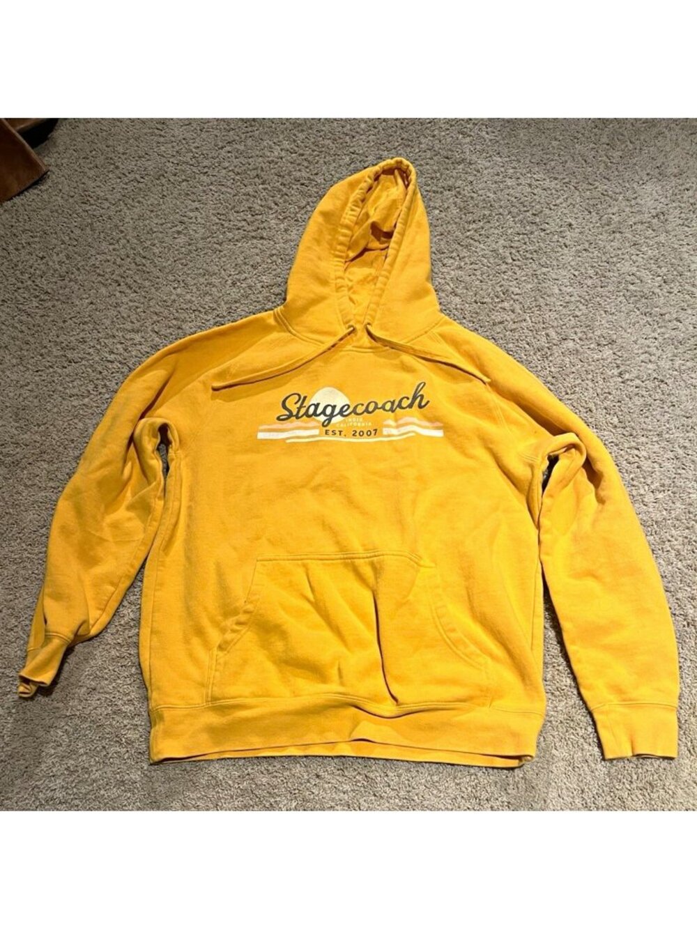Vintage/Y2K Stagecoach Yellow Unisex Adults L Regular Hoodie Fleece Graphic